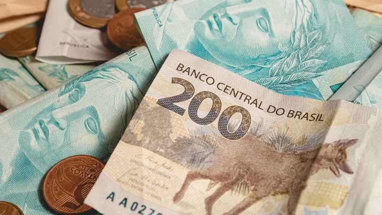 Ganhando dinheiro em casa agora
